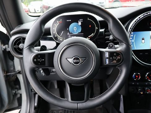 Used 2022 MINI Cooper S image 27