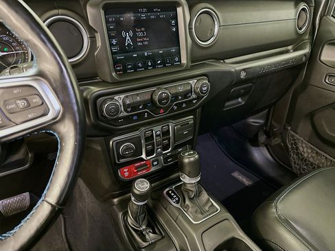 Used 2021 Jeep Wrangler Unlimited Rubicon 4xe w/ Steel Bumper Group image 26