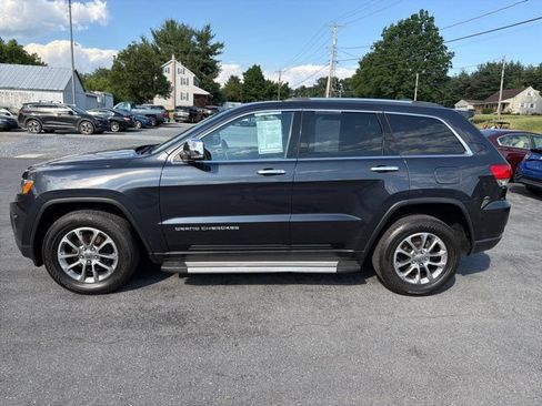Used 2015 Jeep Grand Cherokee Limited w/ Trailer Tow Group IV AWD/4WD image 2