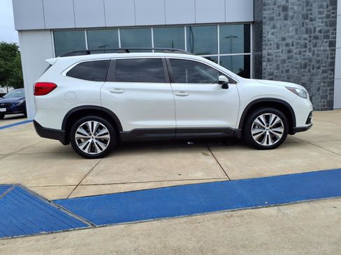 Used 2021 Subaru Ascent Premium w/ Sport Package AWD/4WD image 26