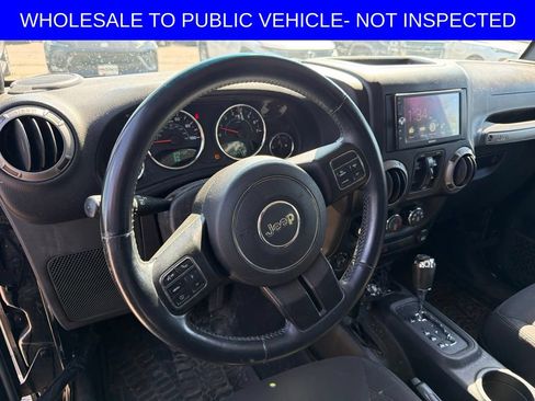Used 2015 Jeep Wrangler Unlimited Sport AWD/4WD image 14