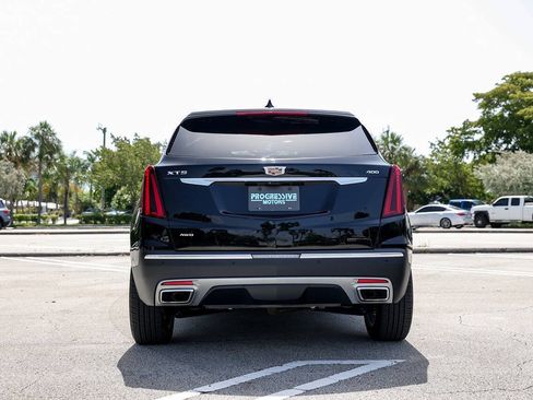Used 2024 Cadillac XT5 Premium Luxury w/ Technology Package AWD/4WD image 7