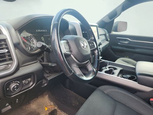Used 2019 RAM 1500 Big Horn AWD/4WD image 7