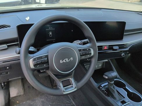 New 2026 Kia K5 LXS image 9