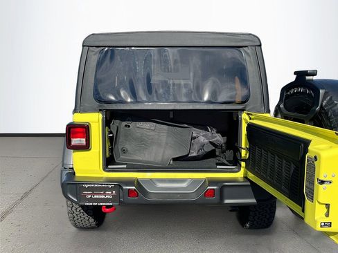 Used 2023 Jeep Wrangler Rubicon image 24