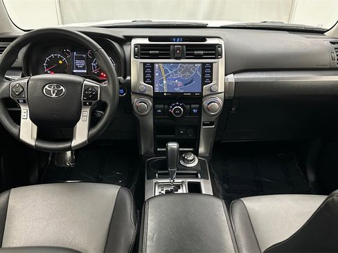 Used 2022 Toyota 4Runner SR5 Premium image 26