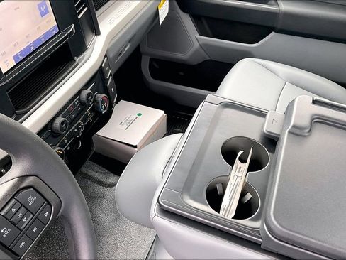 New 2025 Ford F550 XL image 8