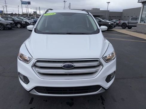 Used 2018 Ford Escape SE w/ SE Sync 3 Package image 18