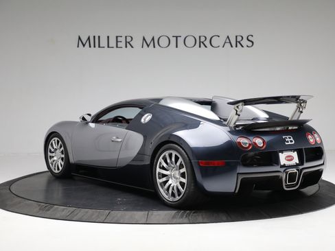 Used 2006 Bugatti Veyron image 5