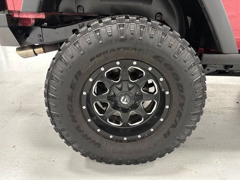Used 2011 Jeep Wrangler Sport AWD/4WD image 45