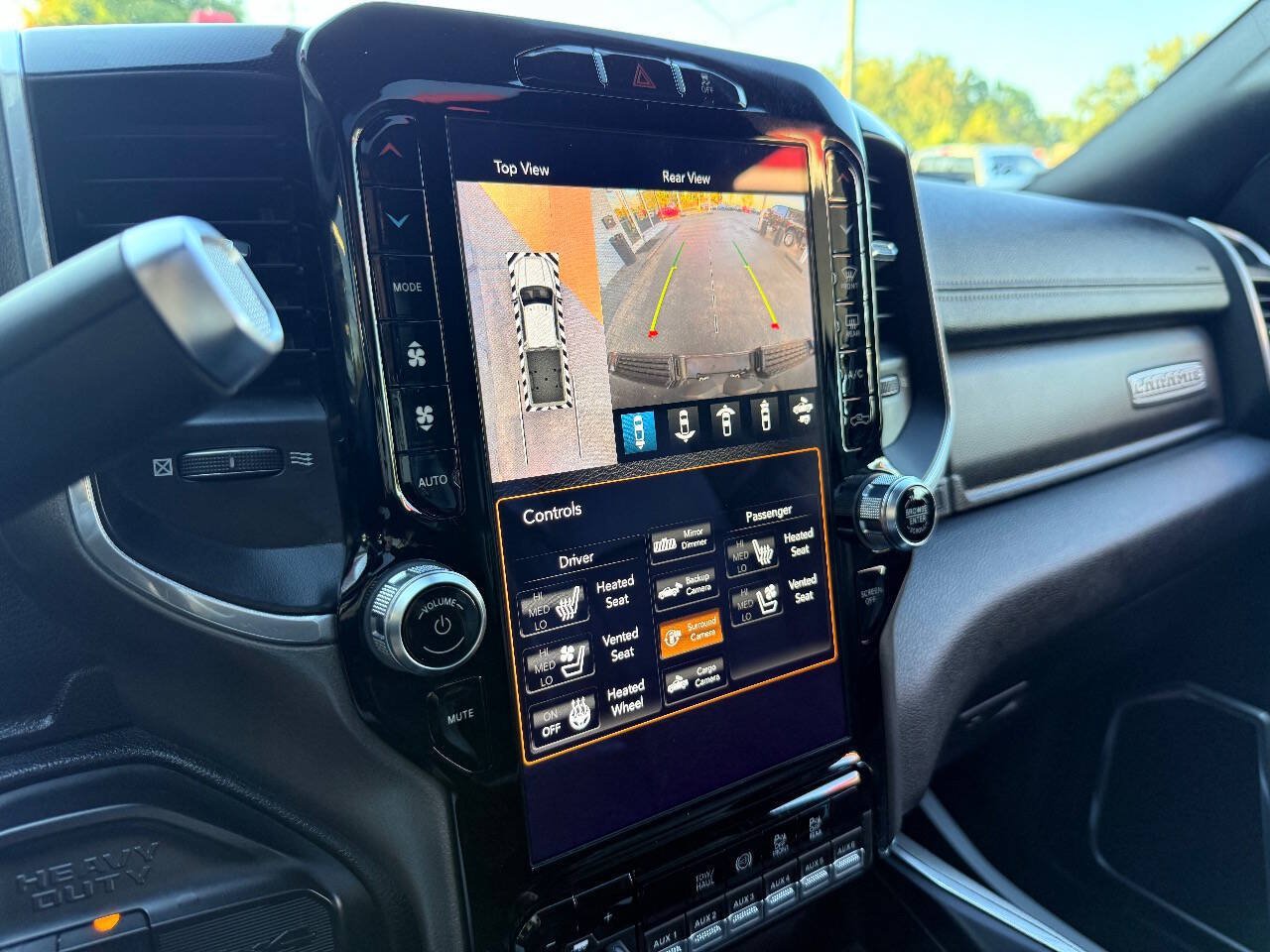 Used 2020 RAM 2500 Laramie w/ Night Edition AWD/4WD image 29