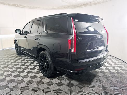 Used 2024 Cadillac Escalade Sport Platinum w/ LPO, ONYX Package AWD/4WD image 5