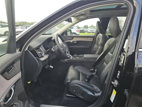 Used 2026 Volvo XC90 B6 Ultra AWD/4WD image 5