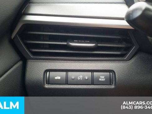 Used 2025 Nissan Altima 2.5 SR image 16