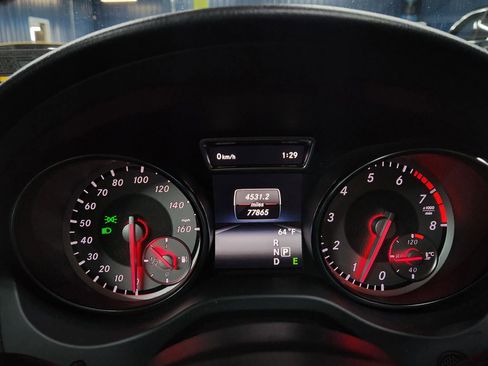 Used 2015 Mercedes-Benz GLA 250 GLA 250 4MATIC Sport Utility 4 image 23