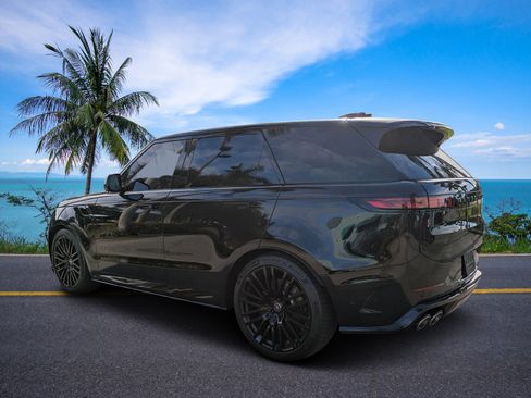 Used 2024 Land Rover Range Rover Sport image 35