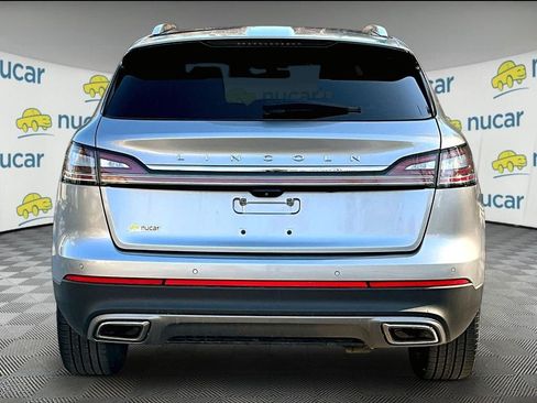 Used 2022 Lincoln Nautilus Reserve AWD/4WD image 5