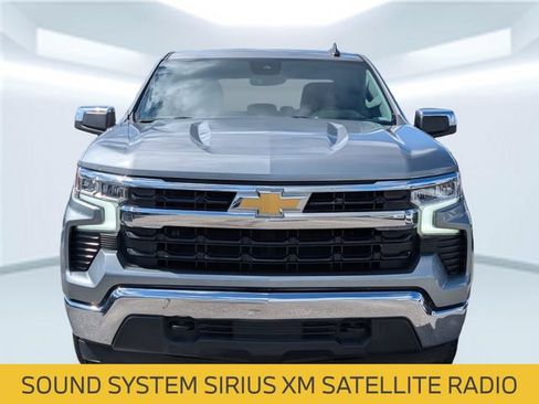 Used 2025 Chevrolet Silverado 1500 LT AWD/4WD image 10