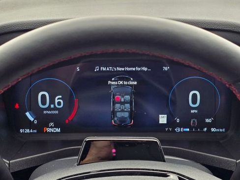 Used 2025 Ford Explorer ST image 30