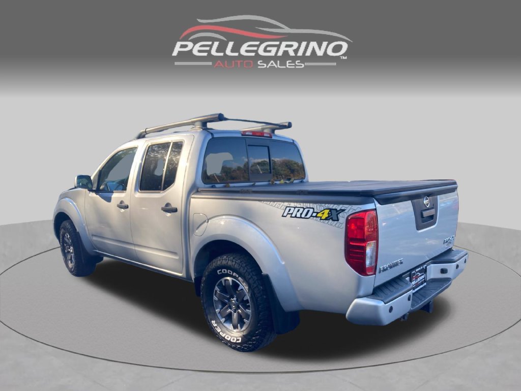 Used 2019 Nissan Frontier SL AWD/4WD image 6
