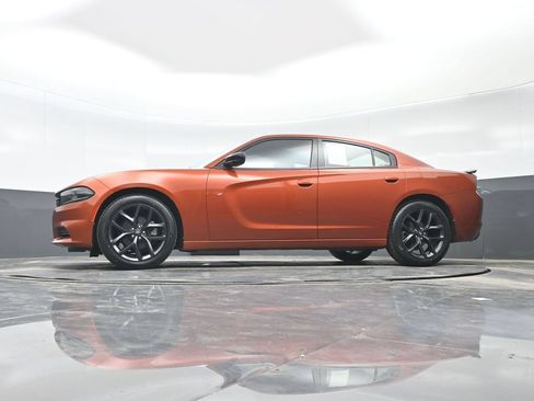 Used 2022 Dodge Charger SXT w/ Blacktop Package RWD image 37