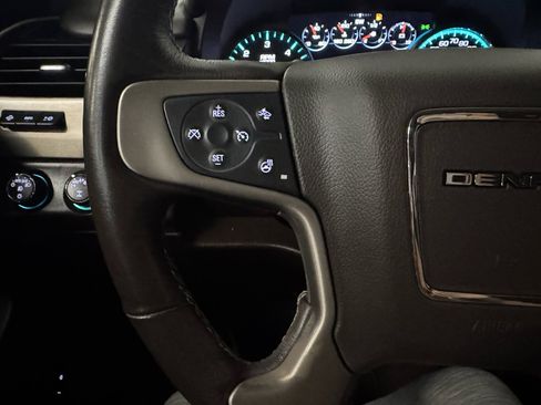 Used 2020 GMC Yukon Denali w/ Open Road Package image 29