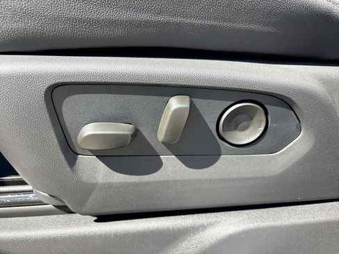 New 2026 Chevrolet Silverado 2500 ZR2 AWD/4WD image 12