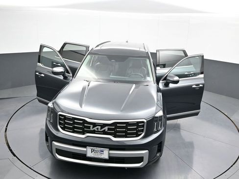 Used 2024 Kia Telluride S w/ S Sunroof Package image 47