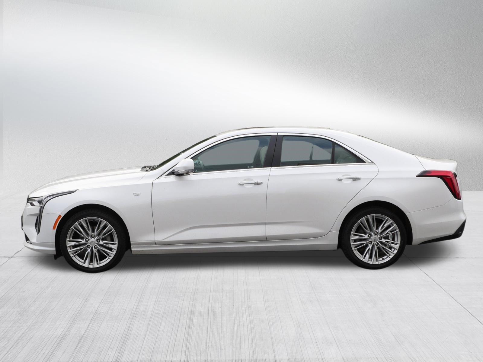 Used 2021 Cadillac CT4 Premium Luxury AWD/4WD image 4