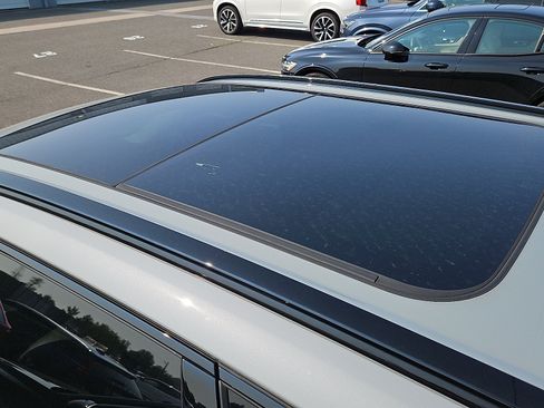 Used 2025 Volvo XC60 T8 Plus w/ Protection Package Premier AWD/4WD image 6