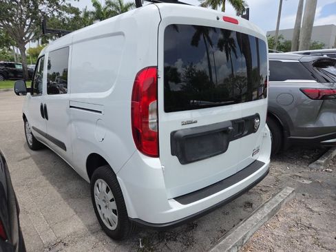 Used 2021 RAM ProMaster City Tradesman SLT w/ Window Group 05 FWD image 9