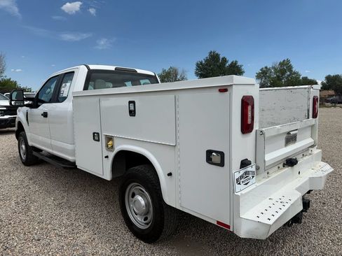 Used 2018 Ford F350 XL AWD/4WD image 7