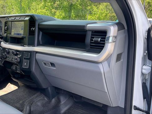 Used 2024 Ford F350 XL w/ XL Chrome Package image 15