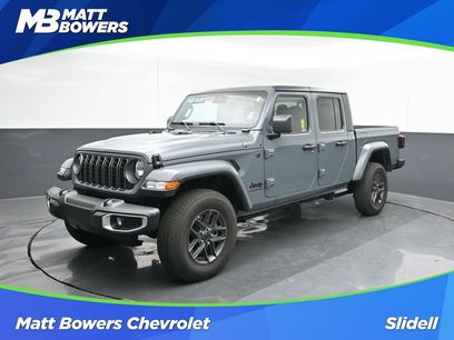 Used 2025 Jeep Gladiator Sport