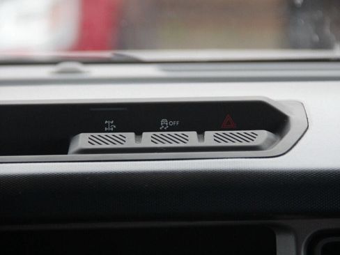 Used 2023 Ford Bronco Outer Banks image 24