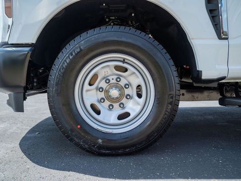 New 2025 Ford F250 XL RWD image 8
