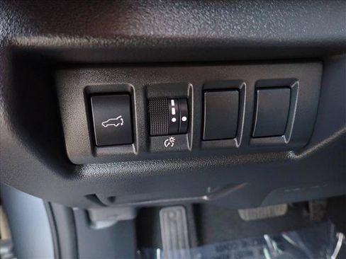 Used 2026 Subaru Outback Limited AWD/4WD image 19