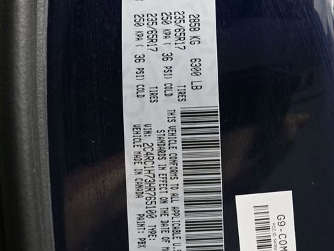 Used 2017 Chrysler Pacifica Touring Plus image 39