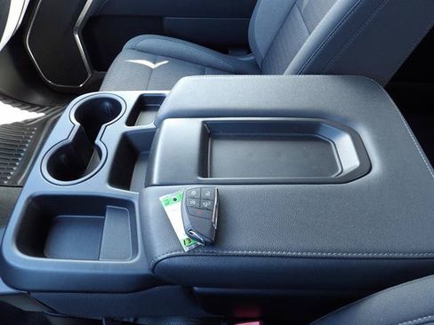 Certified 2025 Chevrolet Silverado 1500 LT AWD/4WD image 26