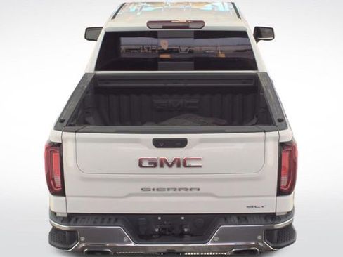 Used 2023 GMC Sierra 1500 SLT w/ SLT Premium Plus Package AWD/4WD image 10