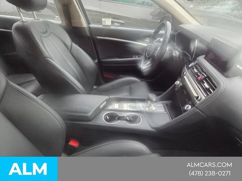 Used 2025 Genesis G70 2.5T AWD/4WD image 15