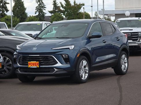 Used 2024 Buick Encore GX Preferred w/ Comfort Package FWD image 8