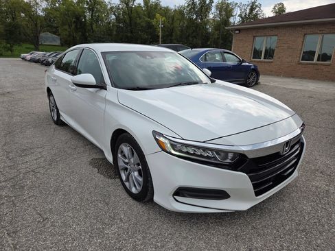 Used 2018 Honda Accord LX image 6