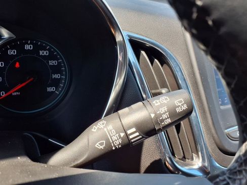 Used 2023 Chevrolet Equinox LT image 24