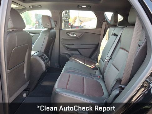 Used 2019 Chevrolet Blazer RS w/ Sun and Wheels Package FWD image 13