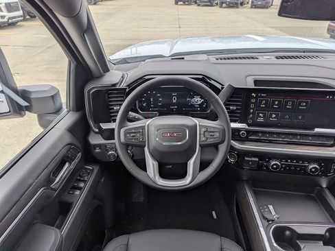 New 2026 GMC Sierra 2500 SLT w/ SLT Premium Package image 3