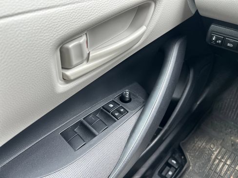 Used 2024 Toyota Corolla LE FWD image 11