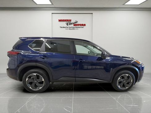 Used 2025 Nissan Rogue SV AWD/4WD image 6