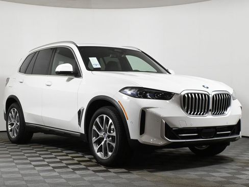 Used 2026 BMW X5 xDrive40i w/ Premium Package image 9