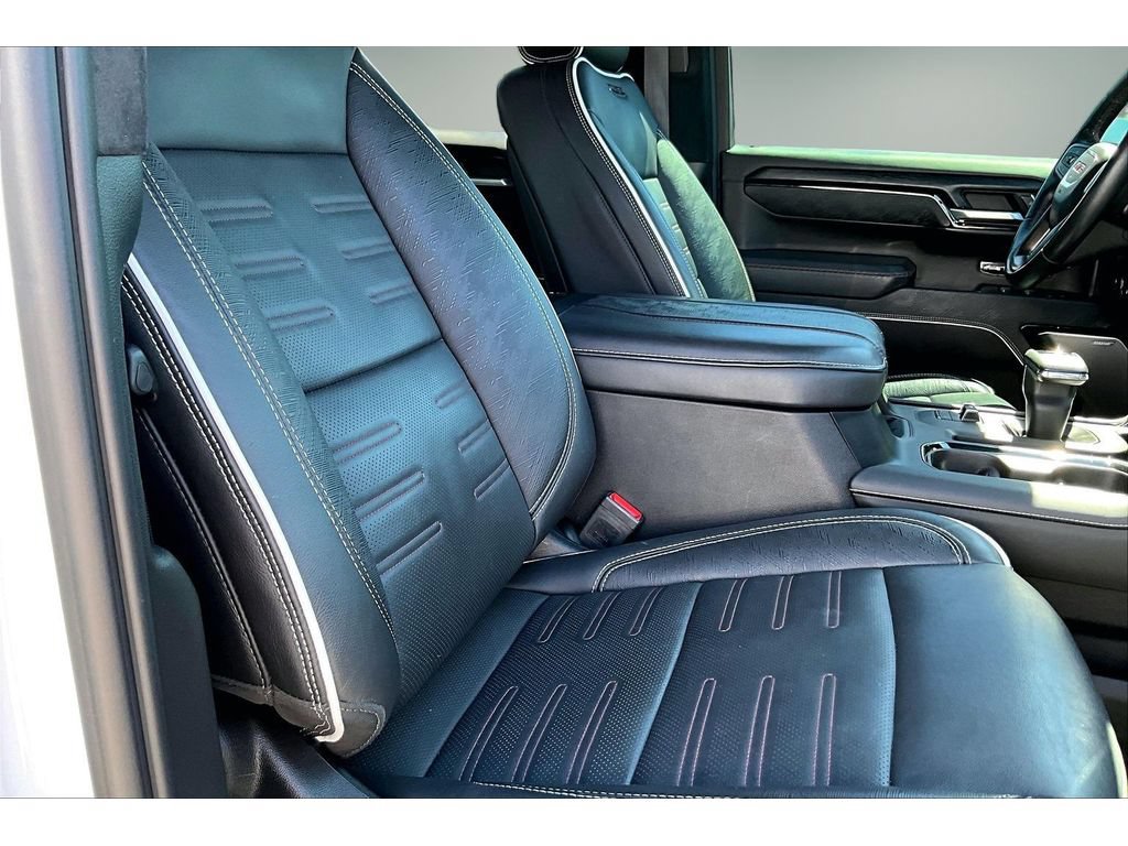 Used 2024 GMC Sierra 1500 AT4X w/ AT4X AEV Edition AWD/4WD image 30